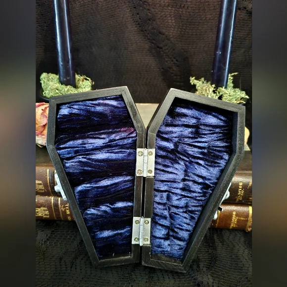 Black Crescent Moon Coffin Ring Box Jewelry Organizers
